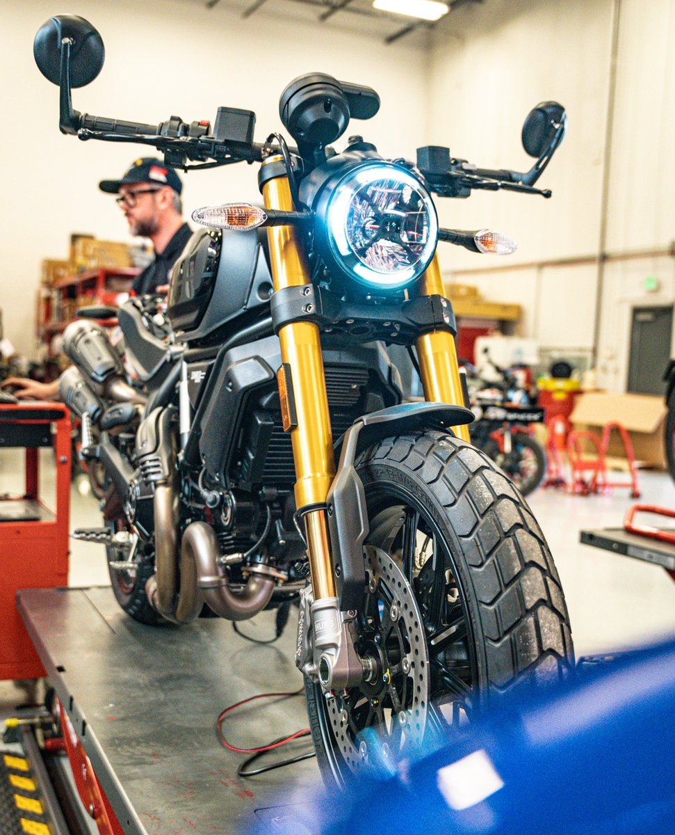 RahalDucati's tweet photo. Riding Season is around the Corner! ☀️
NOW is the perfect time to get on top of that maintenance and service! Avoid any downtime during riding season and get your bike in❗️
#RahalDucati #DucatiIndy #Ducati
#DucatiService #Indy #Indianapolis
#Diavel #XDiavelS #Diavel1260 https://t.co/gdPDMmuLbv