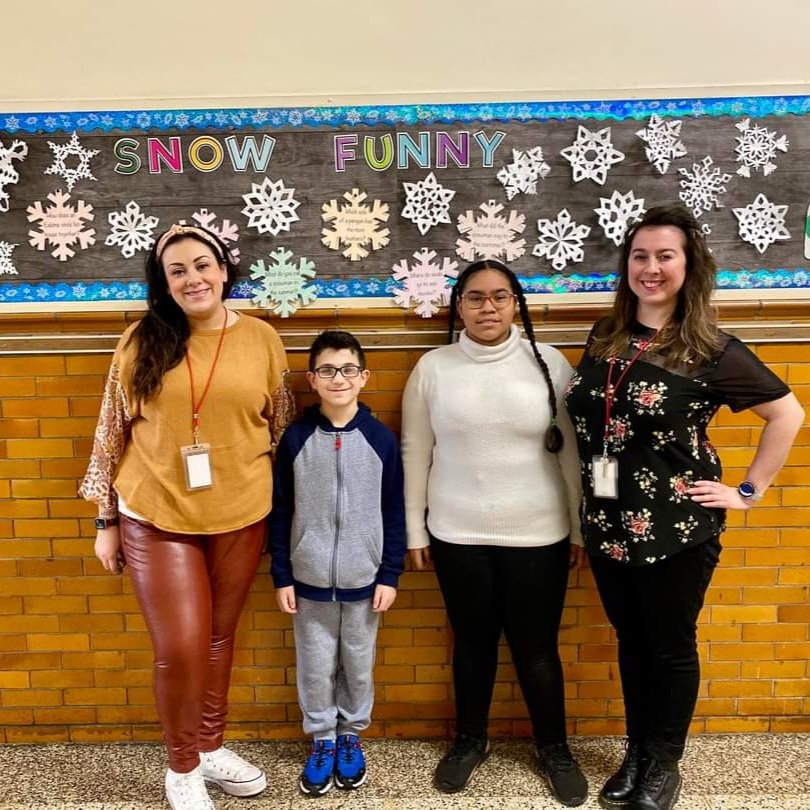 TheWriteClass's tweet image. SO incredibly proud of my 6th Grade student, Liz - she took FIRST PLACE for the Elk's Drug Awareness Essay Contest! Congratulations, Liz!
And congratulations to 5th Grader Vinny, who won the poster contest! 
#WeeWrite @SuzanneMera @WeehawkenTSD @EricCrespoEDU
