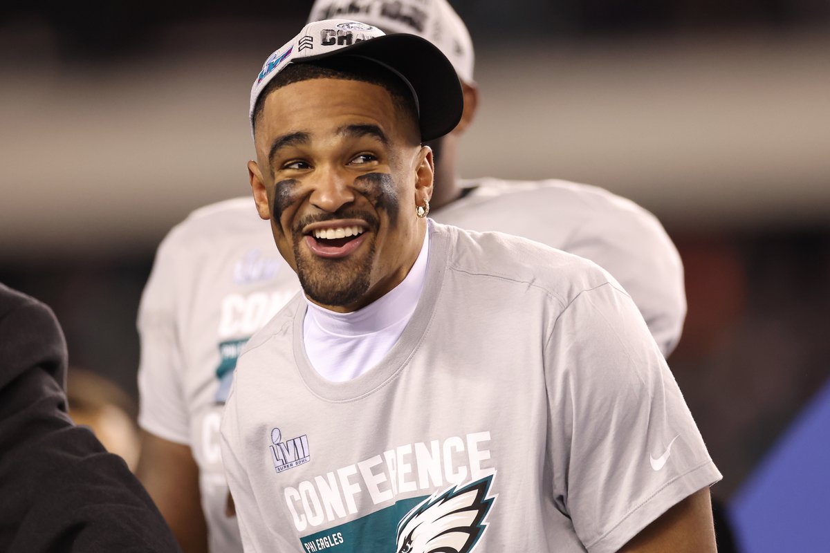 Best records vs. winning teams in a single-season (including playoffs)

2003 Patriots         10-0
2004 Patriots         10-1
2007 Patriots           9-1
1969 Vikings             9-1
2022 Eagles              9-1