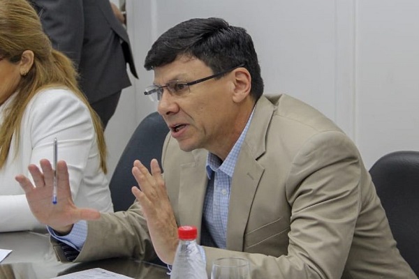 Once15ok's tweet photo. Hay OK de Diputados para indemnizar a protagonistas del Golpe de Estado de 1989 | Once15 https://t.co/urcTmeWgVg https://t.co/P9NhRFYJKj