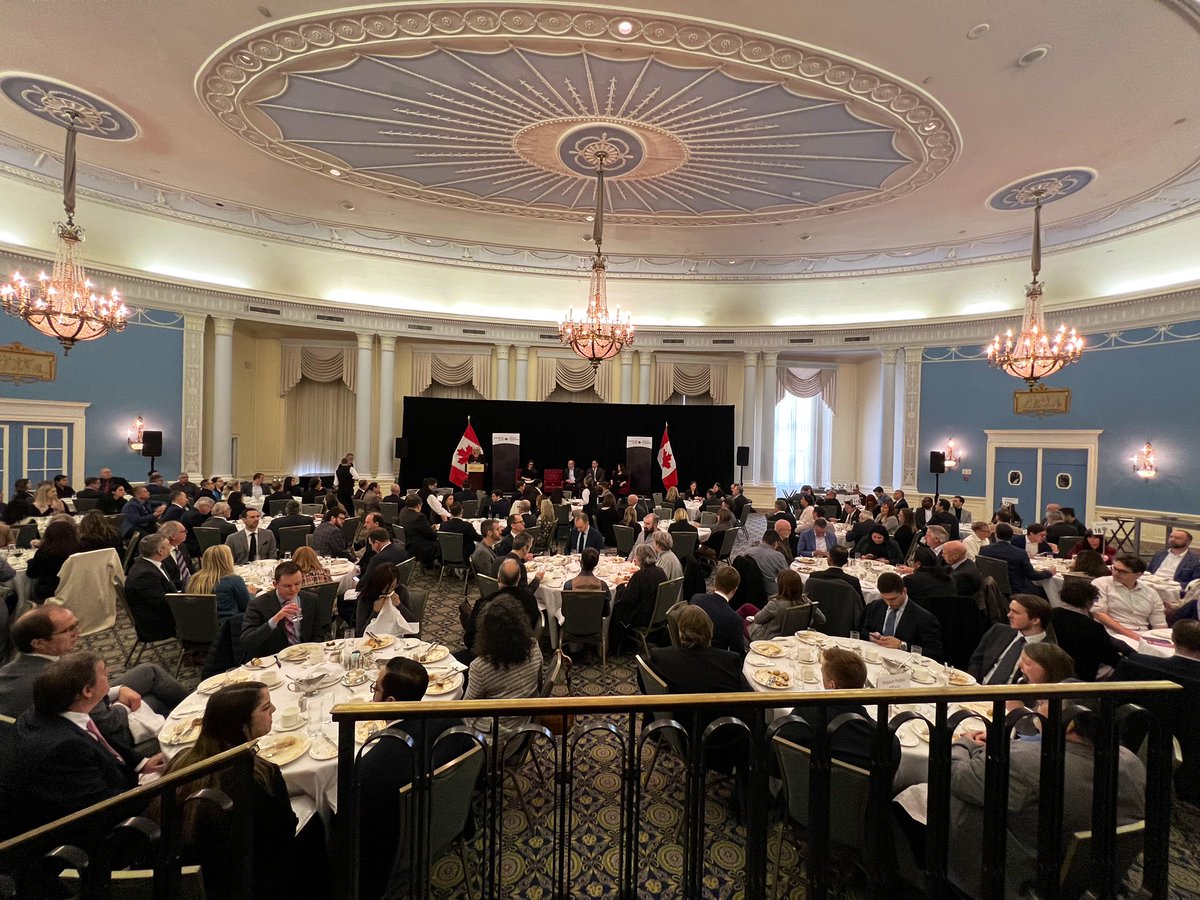 KristinaMartin9's tweet photo. A pleasure to work with @cdnclubottawa in putting on today’s panel event on Indigenous Econ Devt with Minister of Indigenous Services @PattyHajdu, @PLATOTesting, @BullTabatha @ccab_national, Kitsaki &amp; @DMadahbeeLeach. A packed room w/ a collective sense of hope for the future. https://t.co/ib08xmzXR8