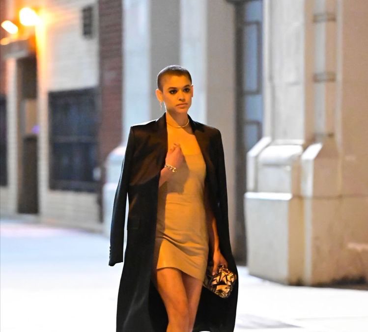 Lately I’ve been dressing for revenge #TaylorSwift