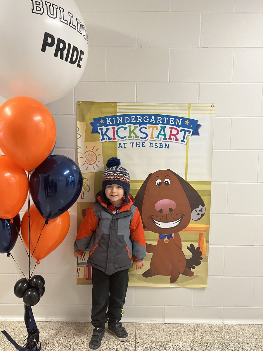An exciting day at Burleigh Hill today. Welcoming our new Kindergarten friends and Mr H. !! #bulldogpride <a href="/dsbn/">District School Board of Niagara</a> #kindergartenkickstart