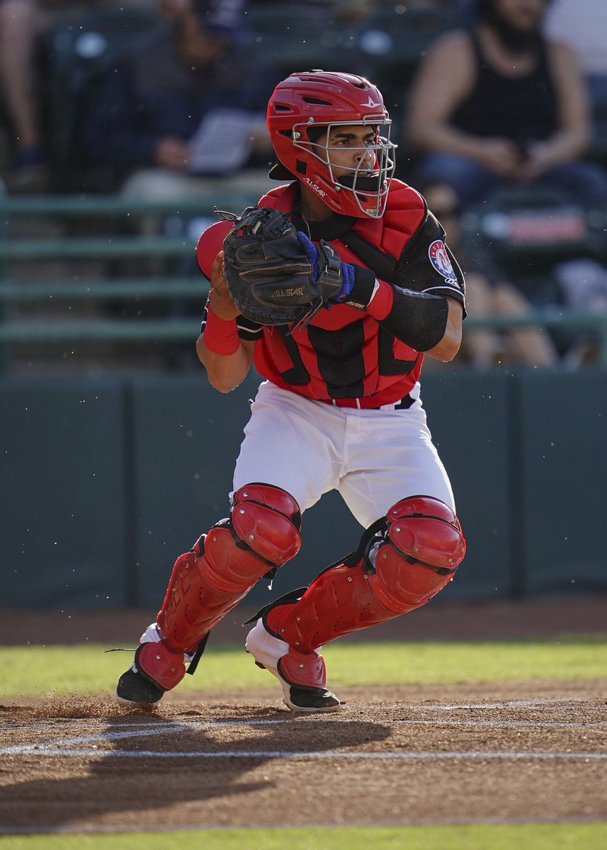 Hickory Crawdads tweet media