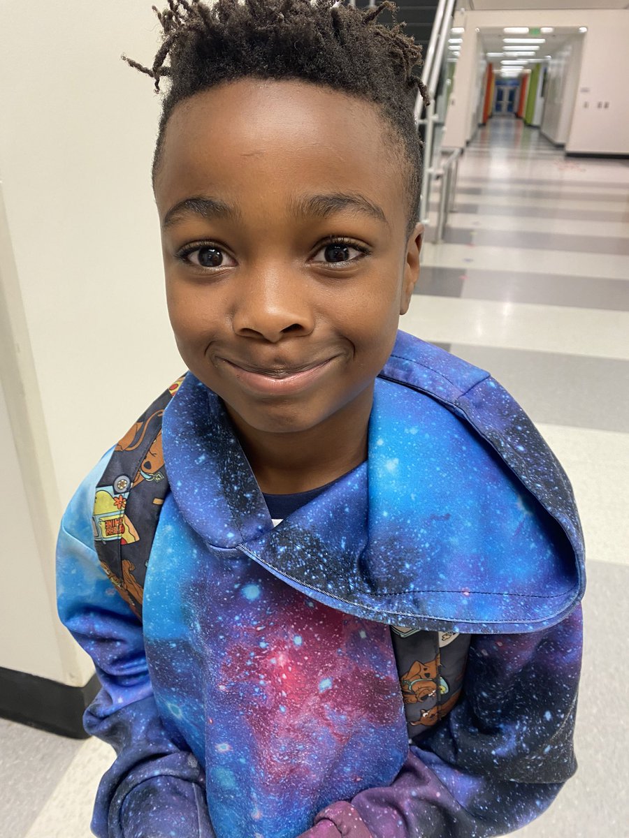 Mrs. Glover tweet media