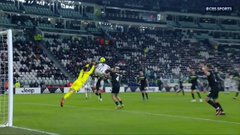 Filip Kostić finds Bremer and he has his second goal of his Juventus career. 