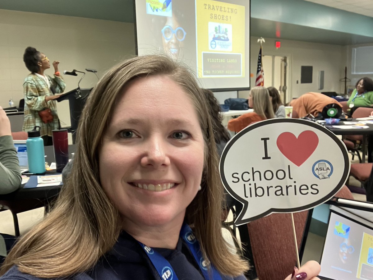 KatieRainer1's tweet image. Loving author and school librarian Alice Faye Duncan at the @ASLAlib Conference! #ALLibraries