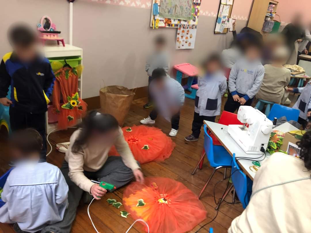 LaSalleInma's tweet photo. As familias son unha parte fundamental do noso centro. Cremos firmemente que a relación e a colaboración con elas debe ser constante. https://t.co/Qt5SUR9sh7