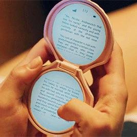 I am once again thinking of ✨clam phone✨ from It Follows