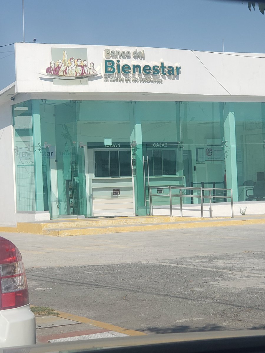 dogofbadly's tweet photo. @JhonnyP51637116 @inakimanero @VILLALVAZO13 Y cuantas funcionan? ... "Sucursal las Americas Ecatepec" https://t.co/AxWJ5Yi0Ap