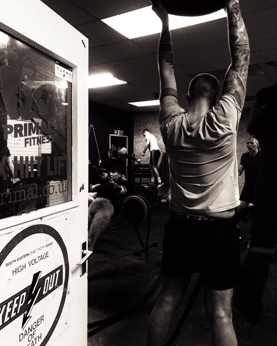 Primal_studio's tweet image. The Primal Circuits room has been absolutely buzzing this week. 

Everyone putting the graft in helped by some banging indie tunes 

#boxing #grouptraining #meltonmowbray #leicestershire #boxingpads #primal #beprimal #padwork #focuspads #gym #groupfitness #boxingvids