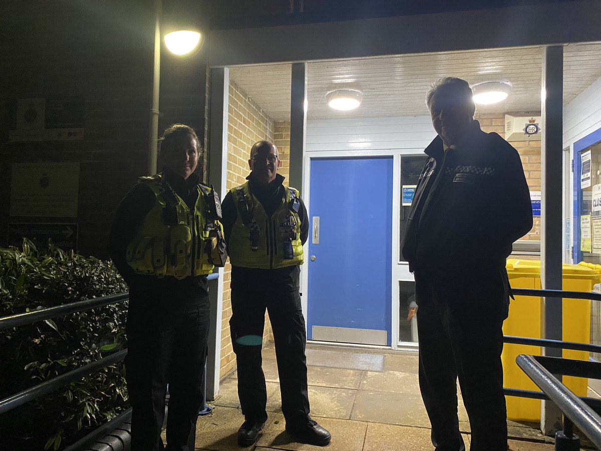 PCCDorset's tweet photo. Our patrol has now taken us to Shaftesbury where we have checked on some known commercial break in hot spots. #ruralcrime #countrywatch https://t.co/IMEKrSLkPu
