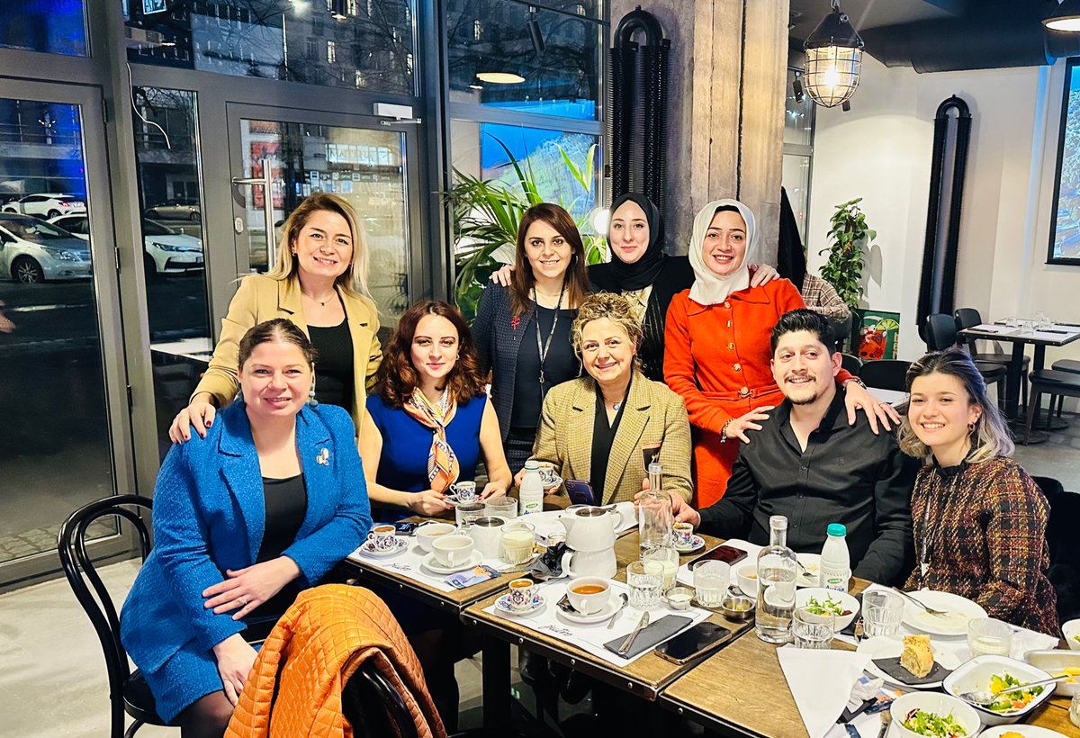 discovereventss's tweet photo. #Remadays Milli Katılım organizasyonumuzun 2. Günü oldukça yoğun ve hareketli idi.Yorgunlugumuzu katılımcı firmalarımız ile çok keyifli bir akşam yemeğinde bir araya gelerek giderdik. Davetimize icabet eden yetkililerimize sonsuz teşekkürler.
@yunusete1 https://t.co/ug3W4SvJJh