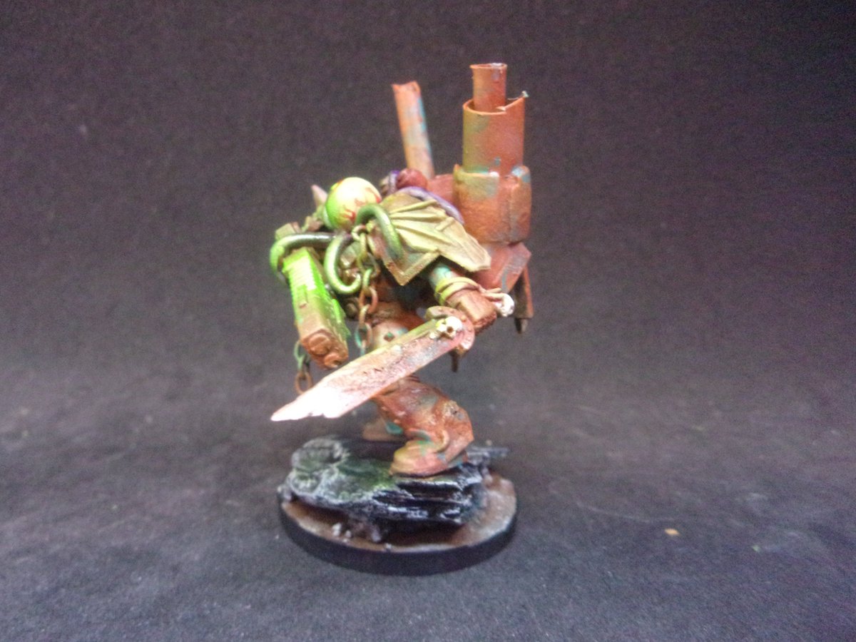 AEngelbrite's tweet photo. New plasma champion plague marine to join the rest of my rusty eyeball lads.
#paintingminiatures #warhammer40k #PaintingWarhammer https://t.co/bHeRq7988D