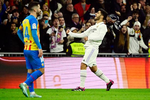 (fan) REAL MADRID FANS 🤍 tweet media