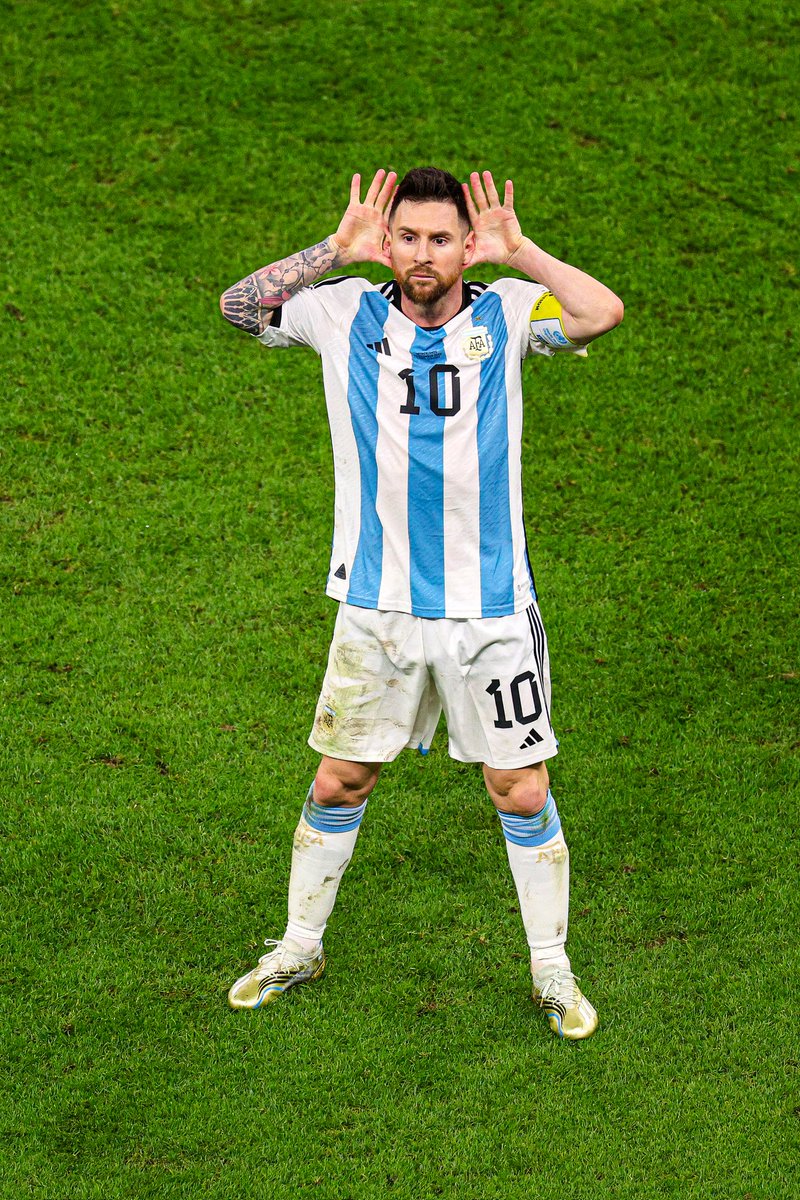 dataref_ar's tweet photo. "Cuando se pusieron 2-1 dije, ¿para qué mierda hice eso?".

🗣️ Lionel Messi en @DiarioOle. https://t.co/xu8DEHEV5l