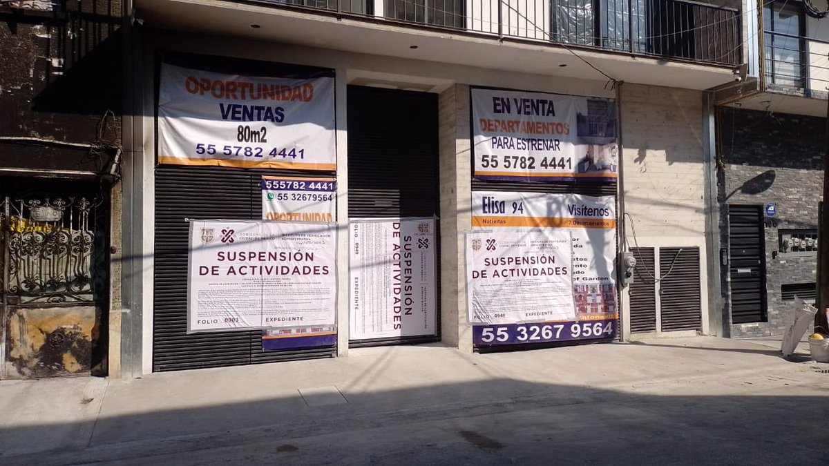 HugoTorresCDMX's tweet photo. Esta fue la obra ilegal que tenían tolerada de manera ilegal en #Nativitas en la @BJAlcaldia la Fam.Díaz perdió su patrimonio, al día de hoy no pueden habitar su hogar por el incendio 🔥 provocado por la constructora. Hoy el @inveacdmx le corrige la plana al corrupto @STaboadaMx https://t.co/G2I8xLAc7l
