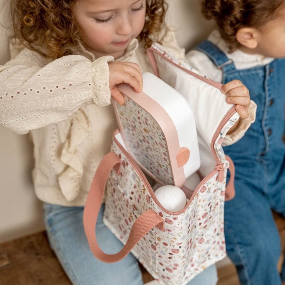 kidcollective_'s tweet photo. BAGS of style!

New in ➡️ from #littledutch we’ve got backpacks, lunch bags, suitcases and gym bags  

Perfect for #halfterm adventures near and far. 

Find them here https://t.co/mtVPBaagZ3 https://t.co/cYniWuwYP3