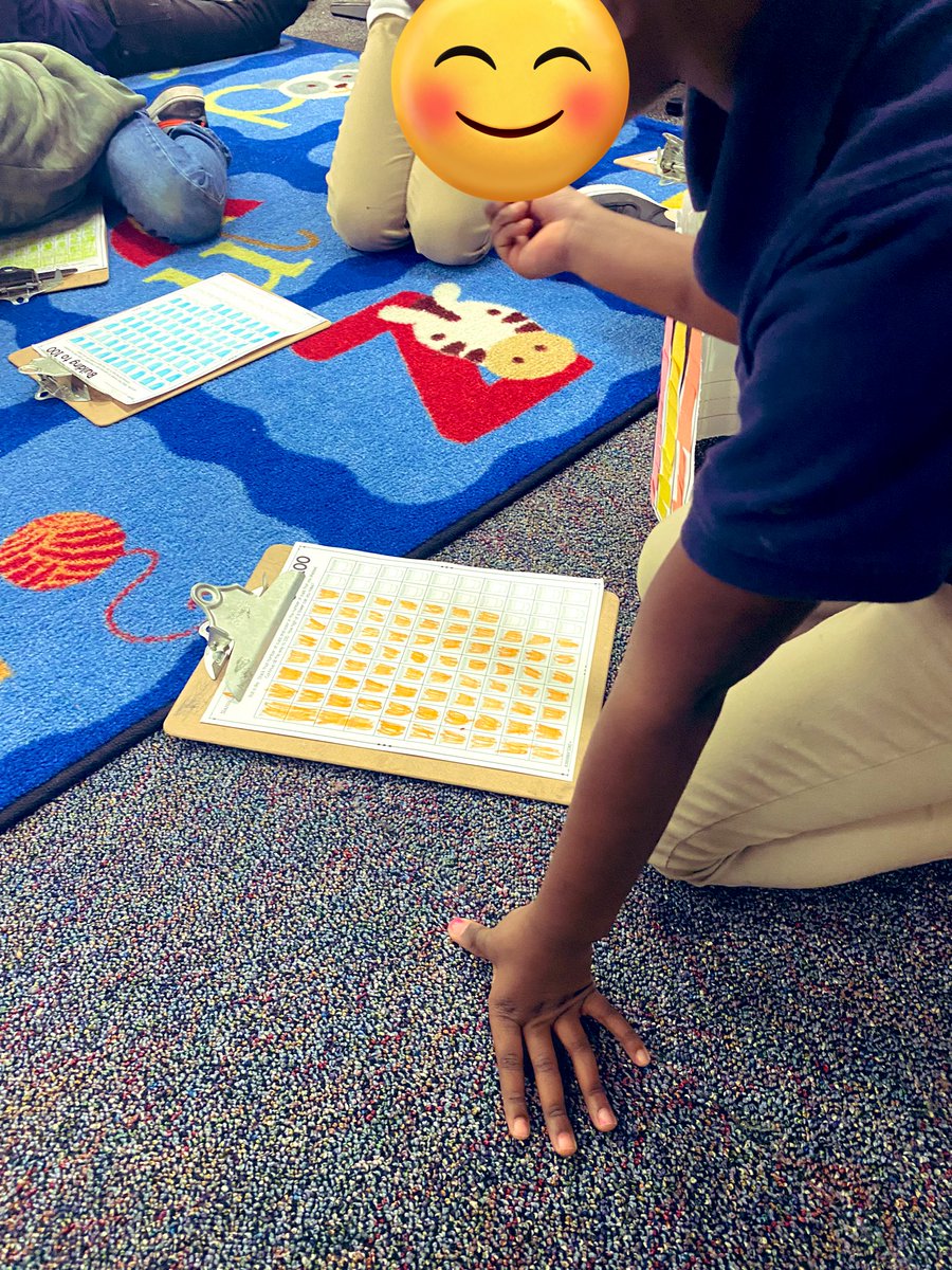 MrsLSmith_CCSD's tweet photo. Roll and Build to 100 #cupstacking #STEMeducation https://t.co/ehFD2XCnOX