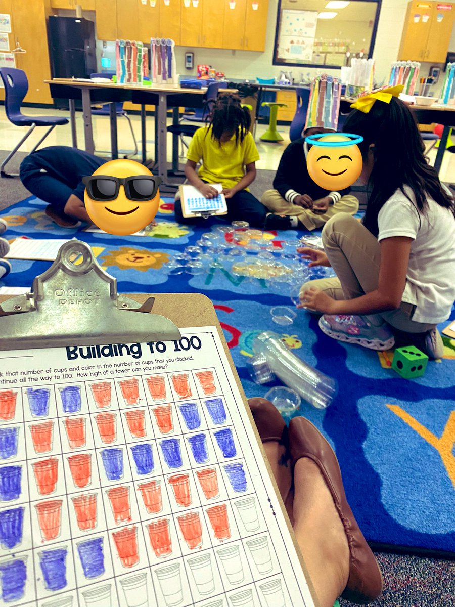 MrsLSmith_CCSD's tweet photo. Roll and Build to 100 #cupstacking #STEMeducation https://t.co/ehFD2XCnOX
