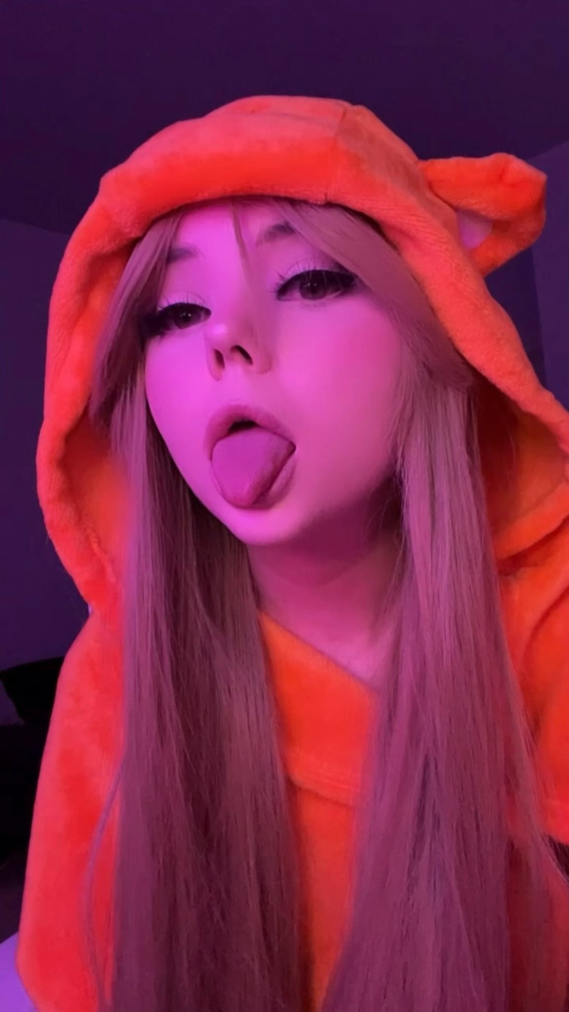 TW Pornstars - 1 pic. Danni Meow 🦊. Twitter. 9:45 PM - 2 Feb 2023