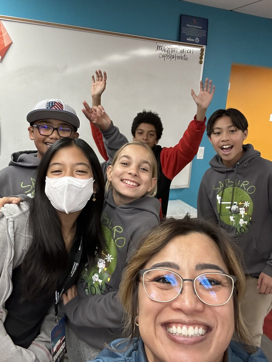 Closing the week with the mighty Momongas! Our entrepreneurs hard at work selling their products. So proud of their commitment to excellence. #RIASEC #ISLearns #thinkabit #flipgrid #commercials