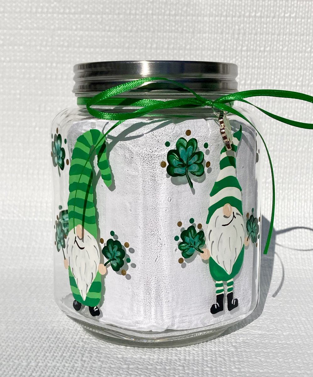 etsy.com/listing/138371… #candyjar #gnomes #irish #StPatricksDay #SMILEtt23 #TMTinsta #irishdecor #gnomesandshamrocks