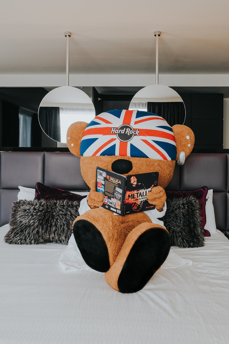 The perfect staycation with a Hard Rock twist!
In the paradise that is the overwhelming island of Tenerife, #HRHTenerife is the perfect accommodation for you.
Book now and let’s rock together 👉 hardrockhotels.com/tenerife
#hrhtenerife #hardrocktenerife #tenerife