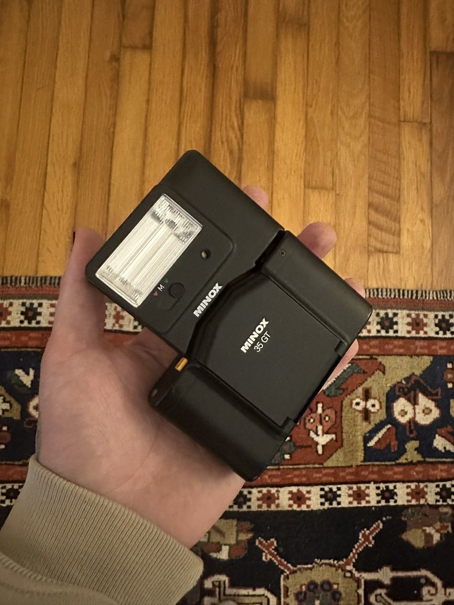 RichVoltz's tweet photo. @raoulfilm Quickly fell in love with this weirdo and I’m not going back. Used a lot of cameras but nothing like this one https://t.co/8nGGQ8Ikue