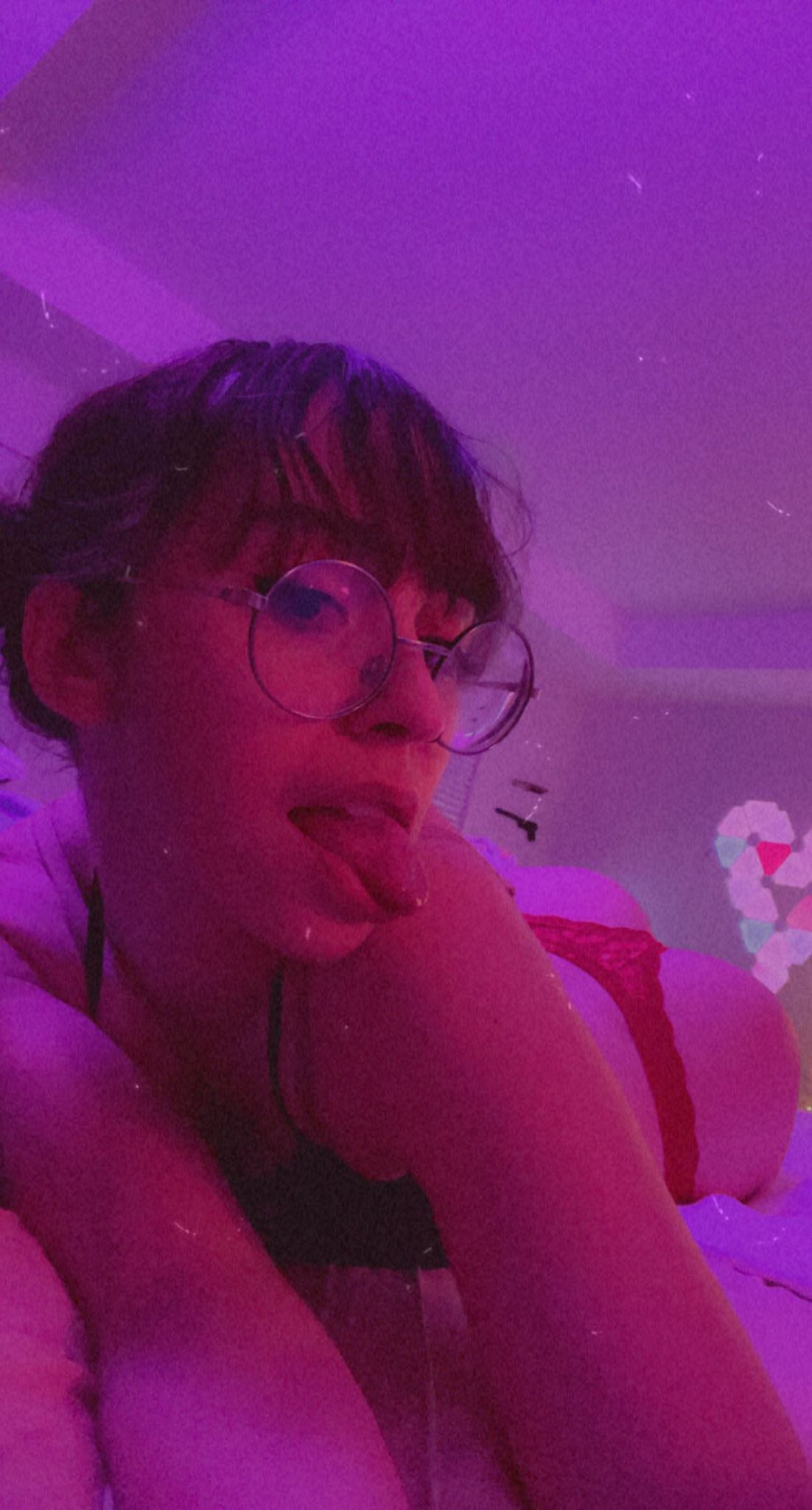 cate on Twitter: "if i snap you this, are you responding? https://t.co