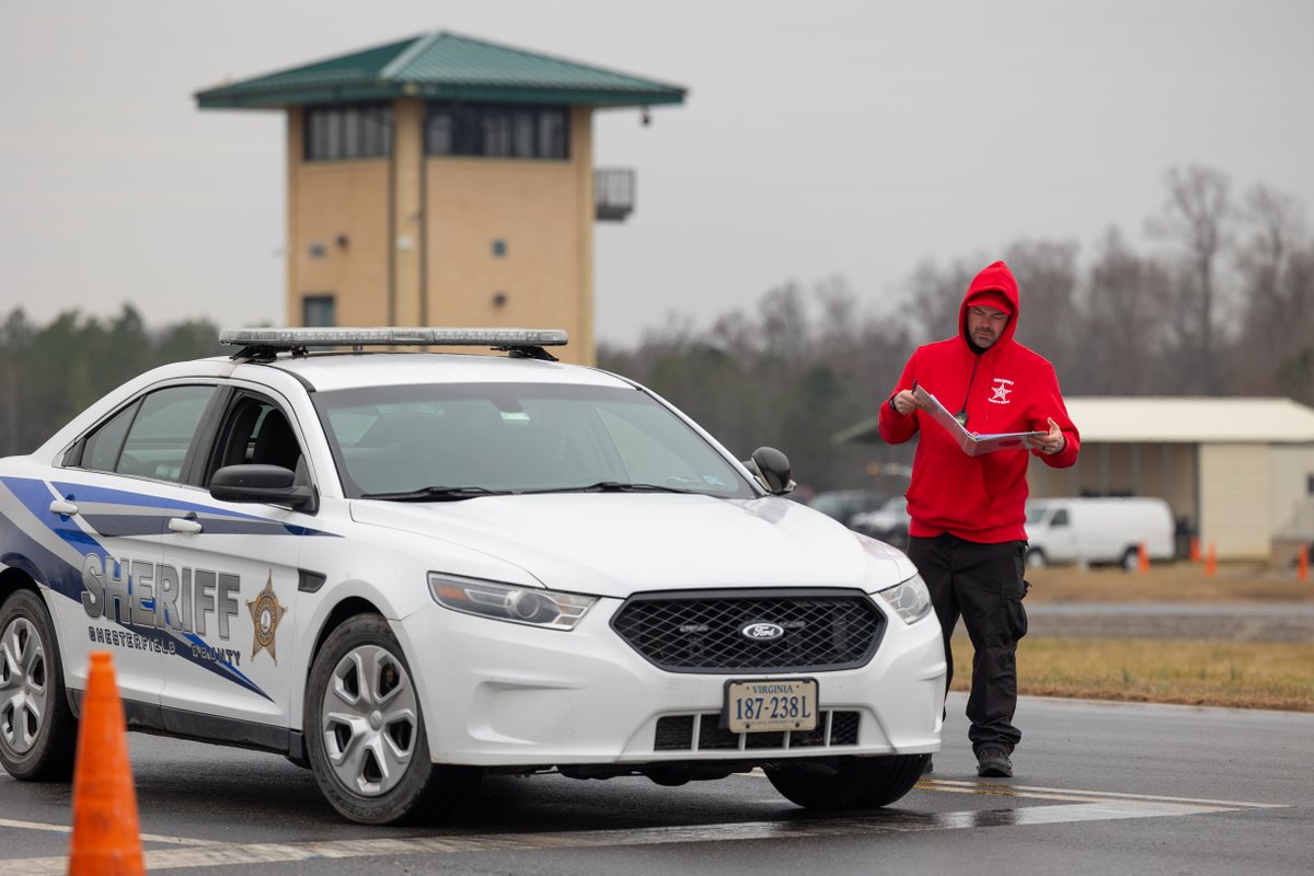 CCSOVA's tweet image. The 37th Basic is moving right along. During this week and all next week, they will be training in driving. They will receive instruction and demonstrate proficiency in precision driving, response driving, off-road recovery, and night driving to name a few. #driving #basicacademy