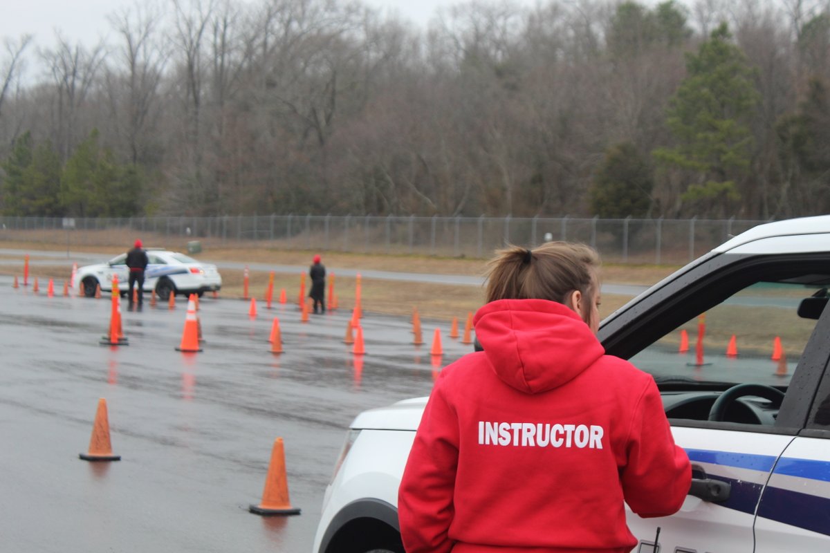CCSOVA's tweet image. The 37th Basic is moving right along. During this week and all next week, they will be training in driving. They will receive instruction and demonstrate proficiency in precision driving, response driving, off-road recovery, and night driving to name a few. #driving #basicacademy