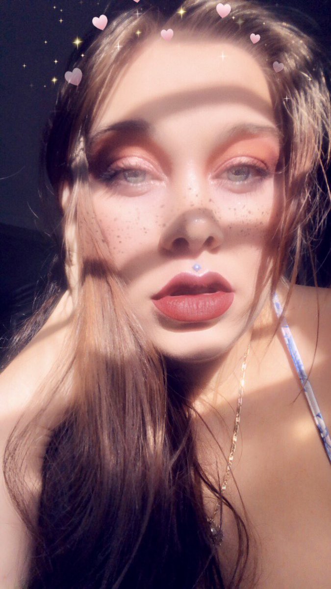 rollinbleezy's tweet photo. Send me a screenshot of you sending $$ to my cashapp $rollinbleezy and you’ll get a special surprise in your dm. Chose between me playing with myself or a home video 🙈🔥 https://t.co/JtpSH9h70N