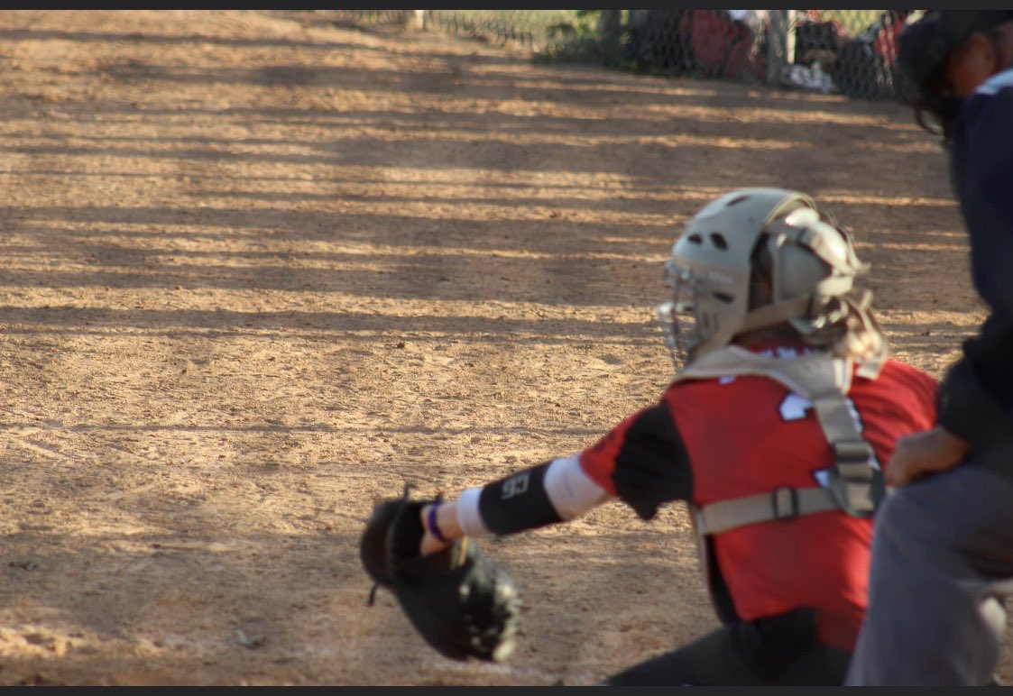 reagan desmuke tweet media