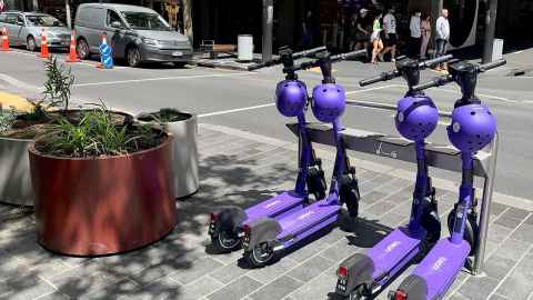 HubyMobilnosci's tweet photo. “The idea of micro mobility hubs is new to New Zealand, but they have been successfully implemented in other countries, such as in the Netherlands, in the UK, and in the US.” And we are the pioneers in setting up #MobilityHubs in Poland.

https://t.co/HUnGgOtxmU https://t.co/0Z0oshtpt2