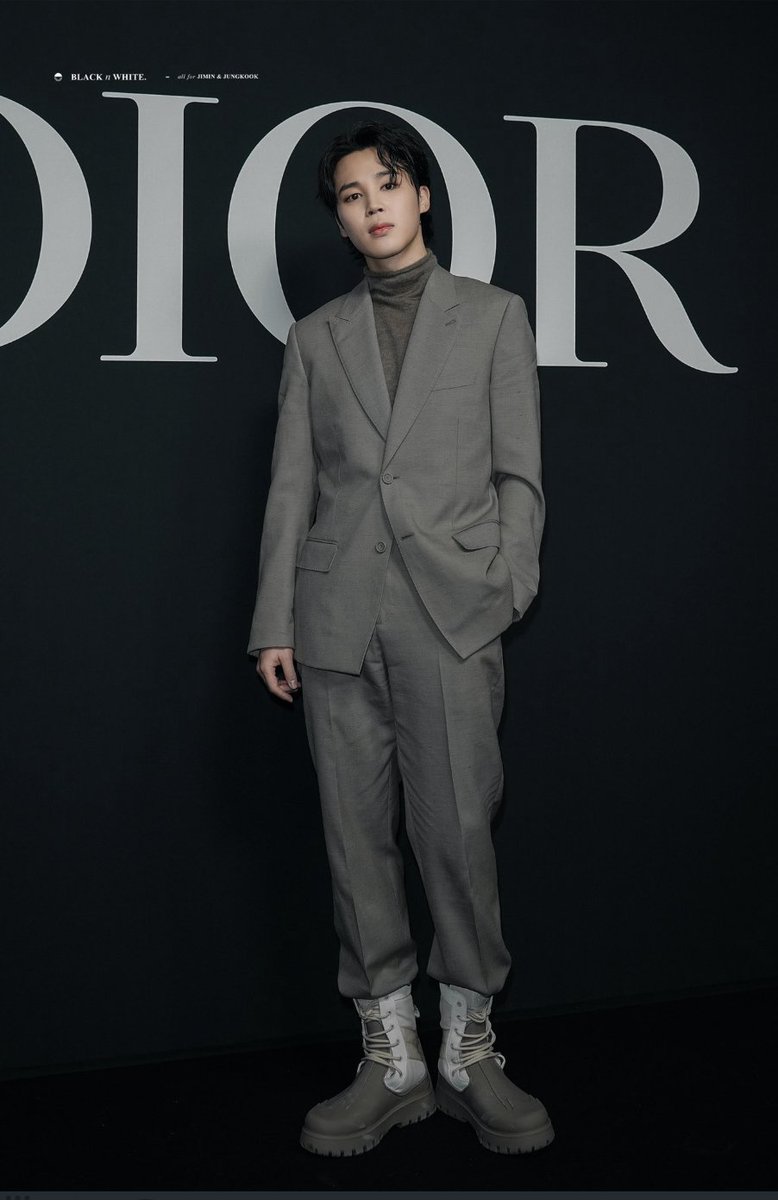 @Dior @jimin030907 @bts_bighit 'Showstopper' JIMIN

DIOR GLOBAL AMBASSADOR JIMIN 

JIMIN JIMIN 
#JIMINxDIOR
#JiminAtDiorFashionShow
@Dior