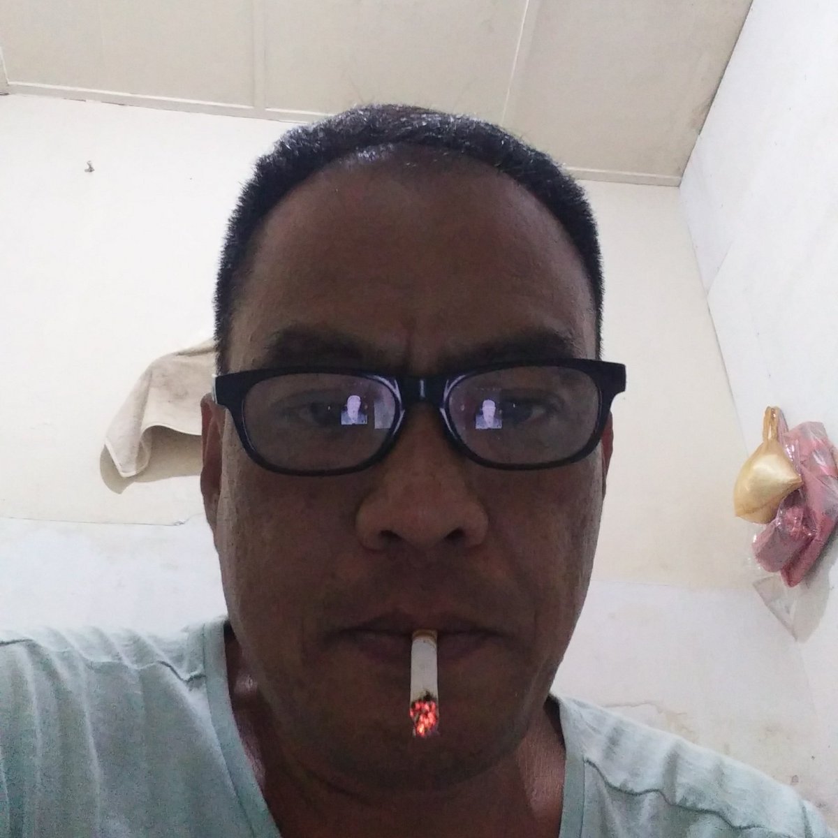 HamDonats's tweet photo. #FotoProfilBaru https://t.co/n9BKhrqwNX