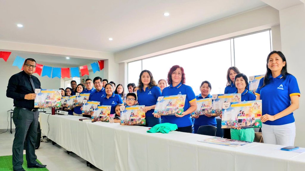 ¡Bienvenidos docentes! 😊
Estamos muy felices de iniciar una nueva aventura escolar junto a nuestros docentes 2023 ✨. 

#EstoEsEA #EducaciónAdventista #colegioadventista