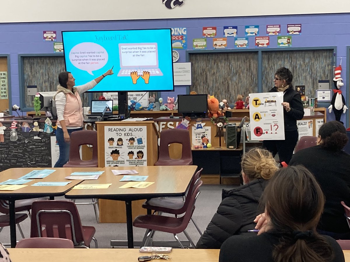 Third grade reading teacher, Jennifer Hanson, shared writing instruction strategies with @Westside_AISD ELAR teachers today after school!  #collaboration #TeacherGrowth