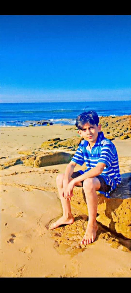 SyedAshar_Zaidi's tweet photo. *MISSING ALERT* please share to help the missing kid’s Family #karachi https://t.co/WlHDEug0cv