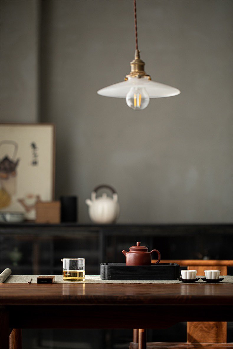 morimatea's tweet photo. We wish to enjoy the good things of life, such as the quiet magic of teatime.
.
.
.
#wonderfultime #teamagic #teatime #teaoflife #healthylifestyle #zisha #teapot #teatray #woodentray #brewedtea #enjoyit #funny #quietmind #peacefullness #zendo #zentea #aesthetic #morimatea https://t.co/gXeJzIuWDN