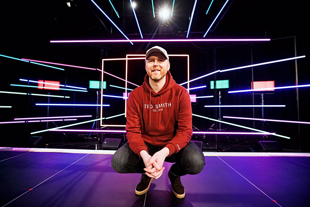 This time last year... BTW we told ya we'd 'get out of it! #Yeahweregonnagetoutofit 

Who are you voting for tomorrow? 

Enjoy tomorrow night all 
 #Eurovision2023 #Eurosong #Rte #LateLateShow