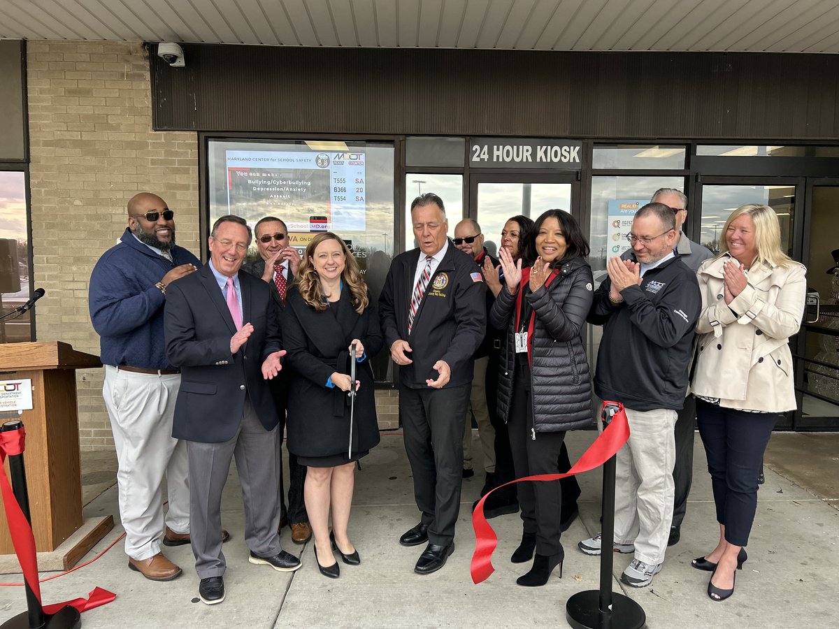 #TBT to our Essex branch expansion ribbon cutting! The 3,300 sqaure-foot expansion added seven service stations and increased appointment capacity by 700 appointments per week. #MDOTDelivers