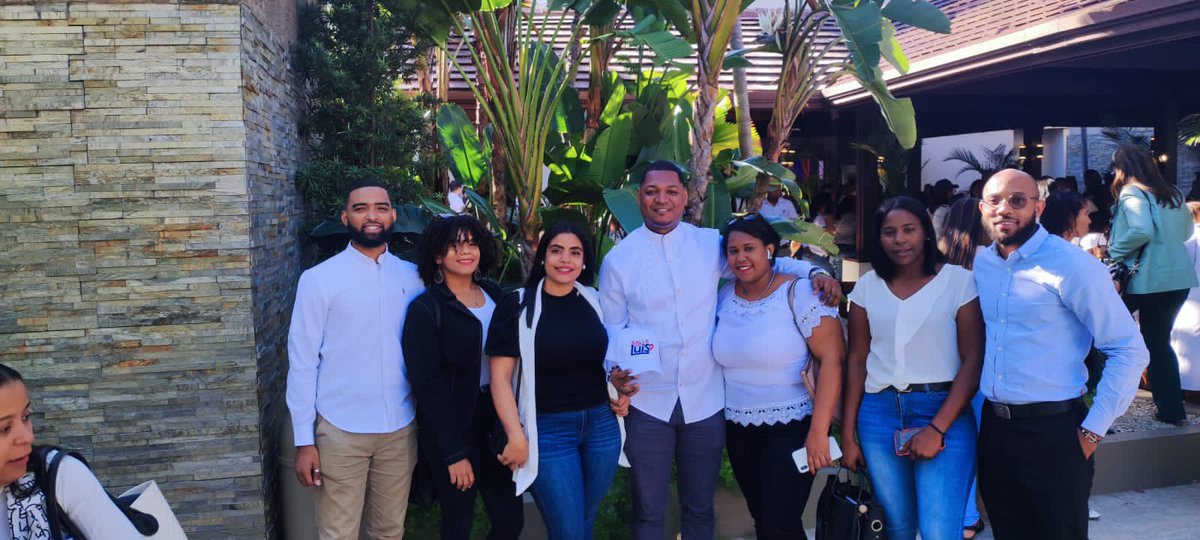 OhanaRd's tweet photo. #juventudconabinader 
Lanzamiento moviento salud con #LuisAbinader https://t.co/SL6EOnBg74