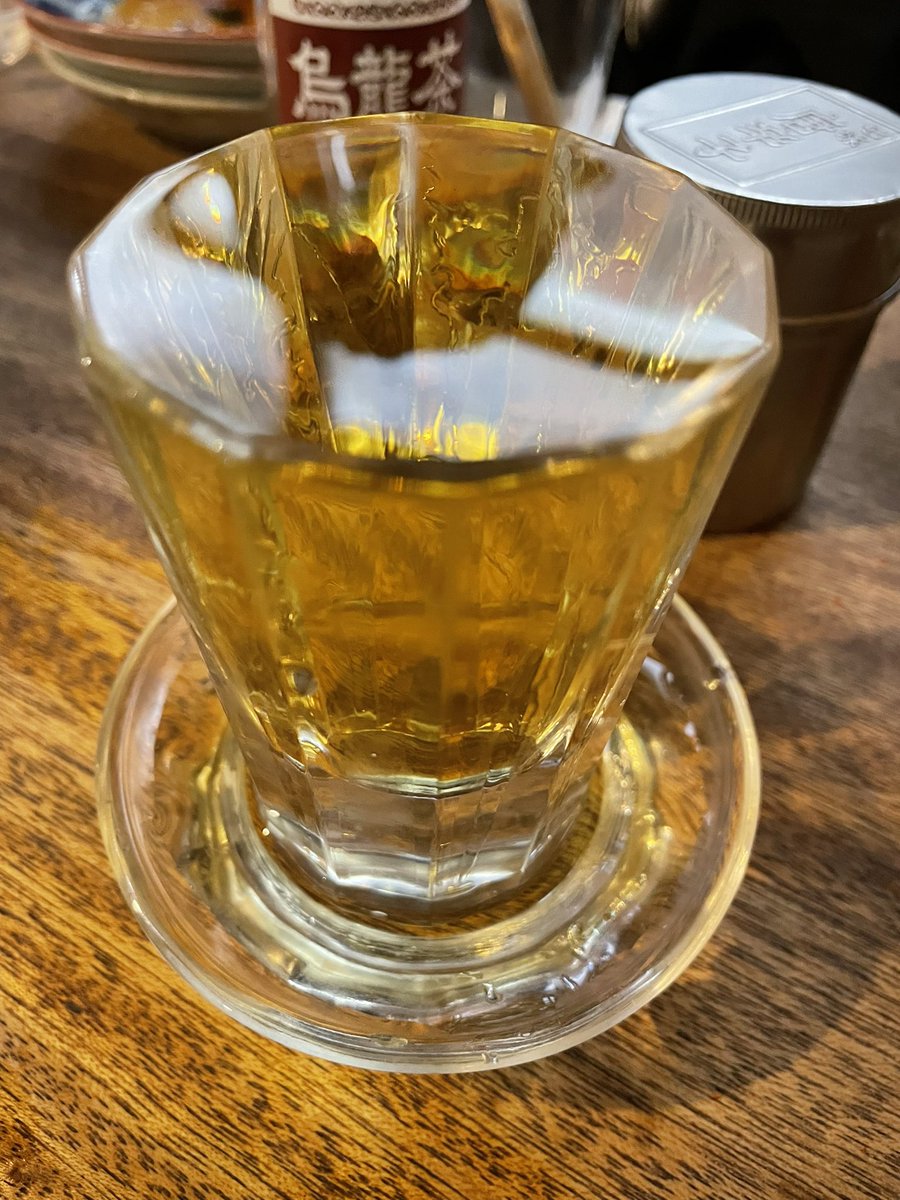 yoigamawaru's tweet photo. もつ焼き8、梅割り2、蜂ぶどう酒2、小瓶2で3,500円でした。間違えたかな？ https://t.co/2FMTrEu2dd