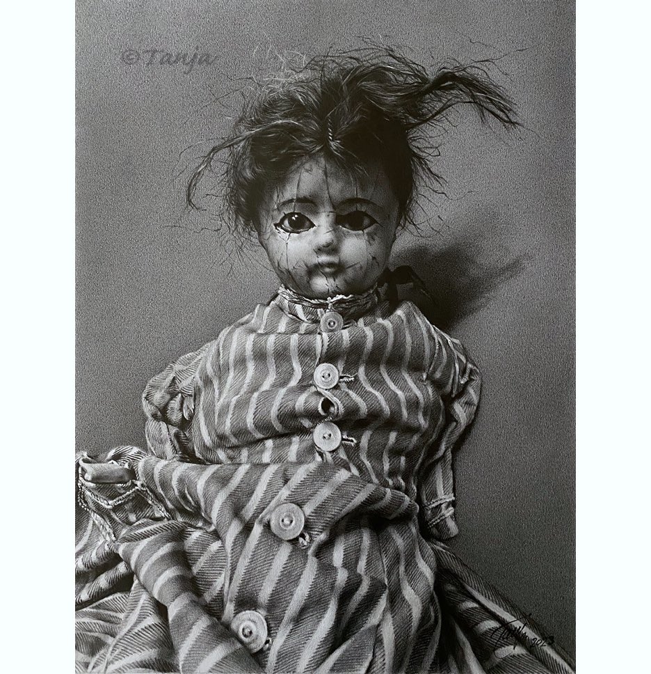 The first drawing in my new series “The Favored Dead I” (12”x16”, graphite)… #graphite #drawing #carandachegrafwood #pencils #contemporaryart #creepydolls #macabre #kohinoorbristolsmoothpaper #tanjagant #somethingdifferent #contemporaryrealism #pencilhead