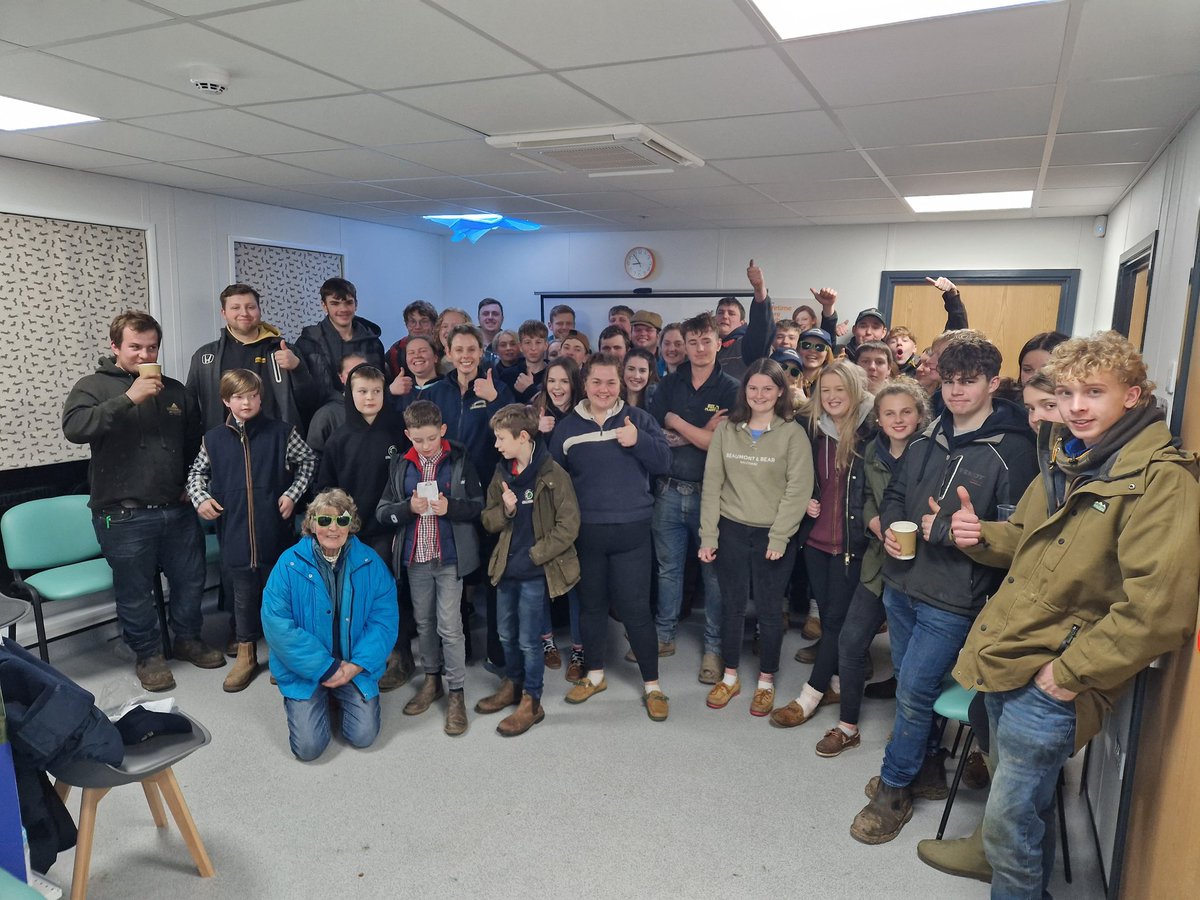 Farm vet Neil and small animal vet Alex recently enjoyed showing a group of enthusiastic Thirsk young farmers around our new Thirsk practice.  <a href="/YorkshireYFC/">Yorkshire YFC</a> #yfc #yorkshireyfc #independentvets #80yrsofBVG