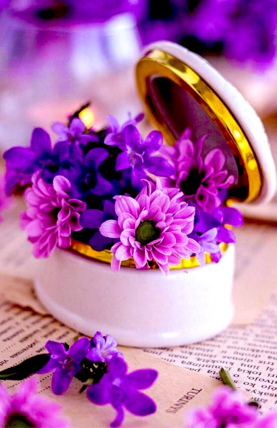 Binler, binler salât ve binler, binler selâm Senin üzerine olsun ey bütün sıddıkların Efendisi.                              

"Allah’ım, Seni zikir, Sana şükür ve güzelce ibadet edebilmemiz için bize yardım eyle."

HAYIRLI CUMA’LAR