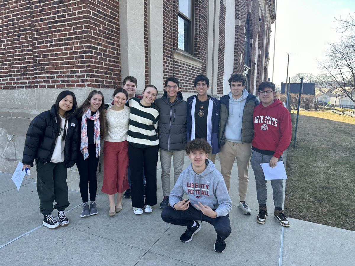 MrLittleScience's tweet image. Thank you reps from @bbraun_com @TyberMedical @BoschRexrothUS and @JustBornInc for participating in a discussion about Careers in STEM in the Lehigh Valley with our @BethlehemAreaSD students. @LibertyHigh @MissRichardsLHS @Leesonscience @hbailey3LHS @basdjacksilva @BASDSUPT