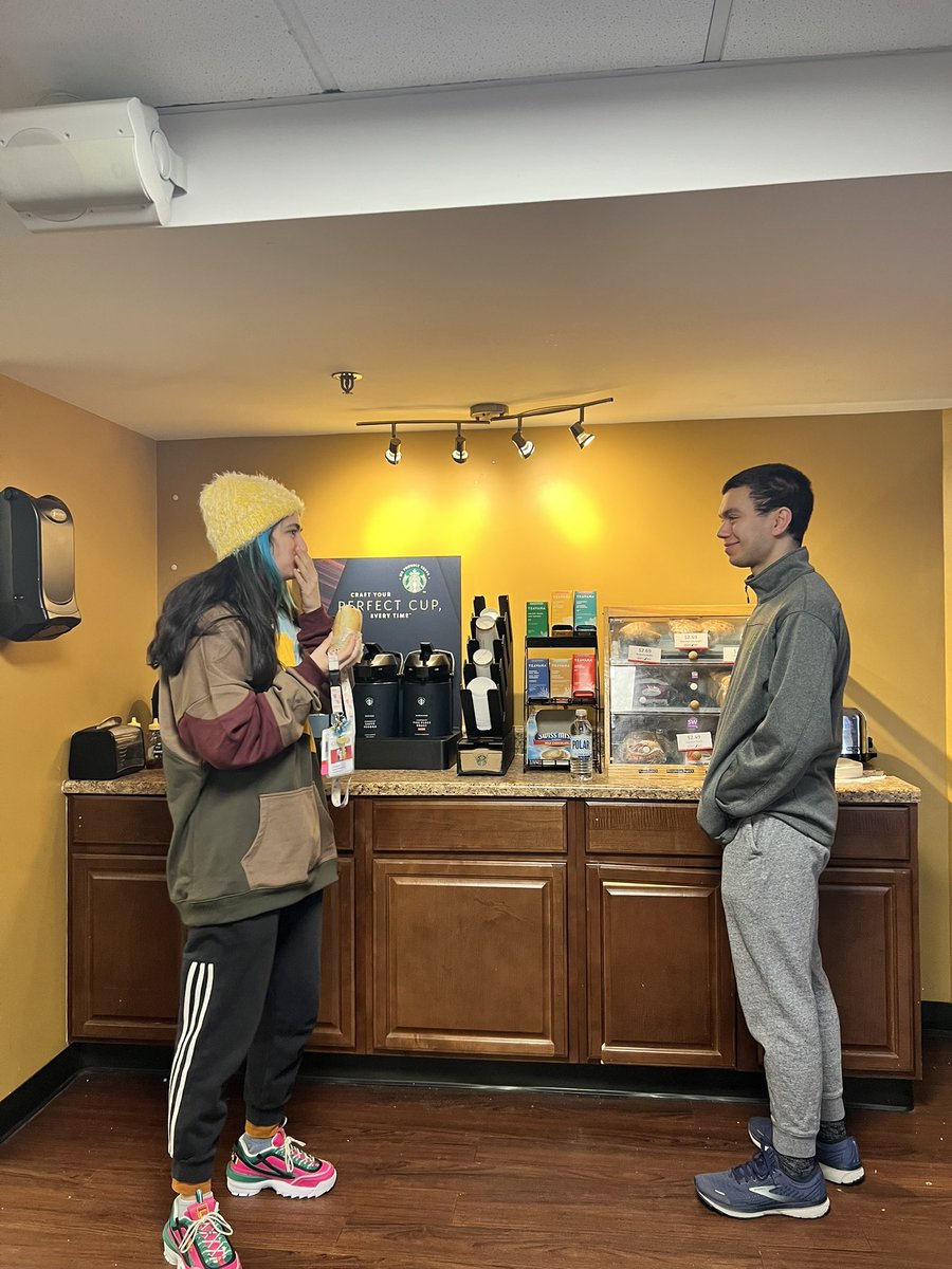 ClarkDining's tweet image. Looking out to skip daily usual from the college library, head to Hawk’s Nest and enjoy “Me time” sitting here while grabbing your favorite food just like from the bistro! 
We are open from 8am-3pm from Monday to Friday! 
Connect with us to know more! 
#dailyroutine